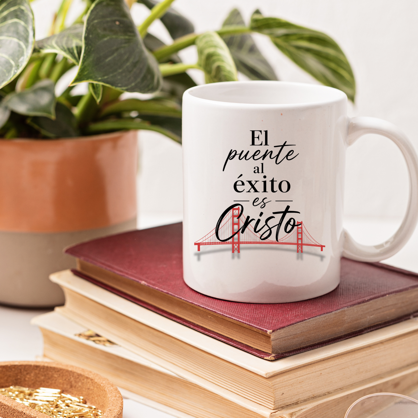 El Puente al Éxito es Cristo – Taza Cristiana Inspiradora en Español